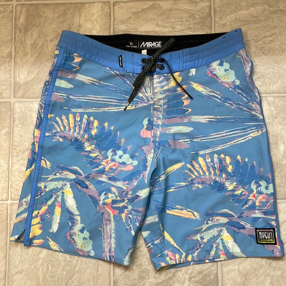 Rip Curl Mirage Board Shorts Size 30